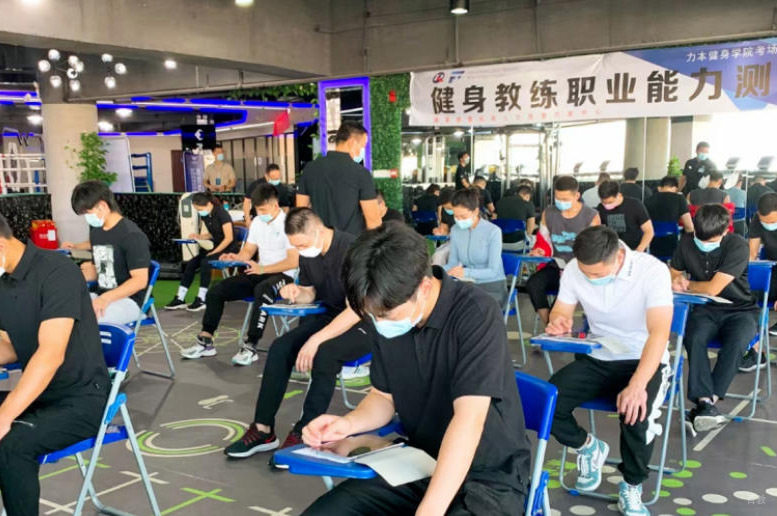 学员上课场景3