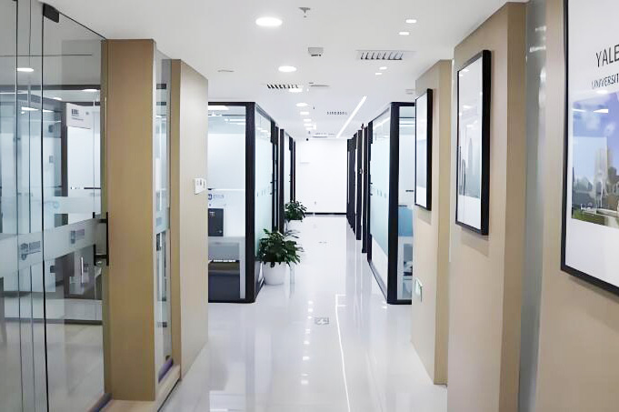 上海艾德思教育_学校环境相册