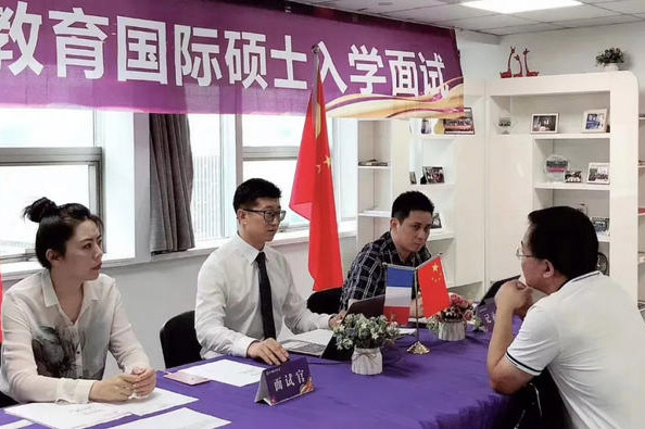 璐斐國際教育_模擬面試場景