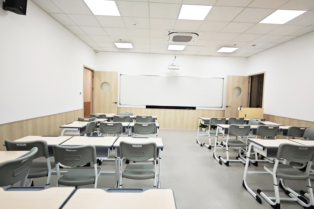 重庆泓翼人力资源服务_教室相册2