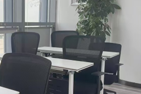 上海领优教育 办公环境