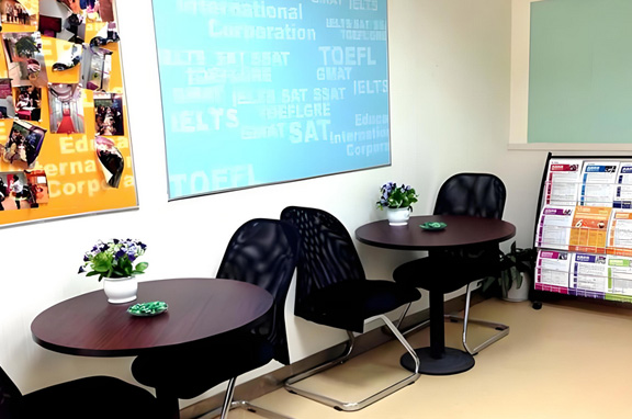 成都启德留学_机构环境2