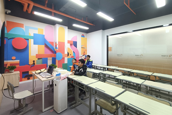 武汉杰豹教育_校区自习室环境展示