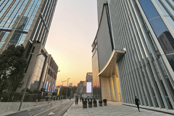 大连保研人_机构环境