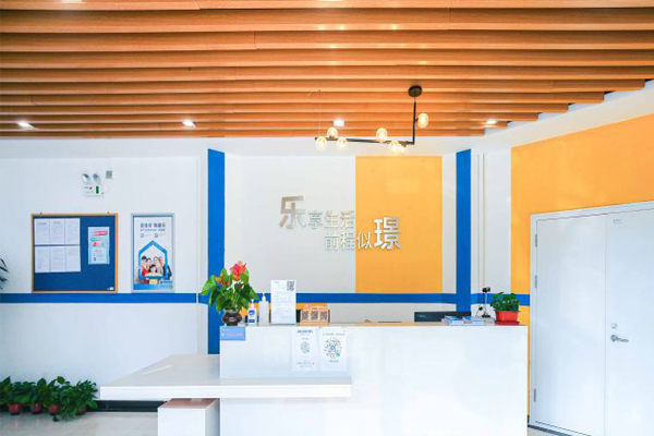 南京艺红化妆学校_前台环境