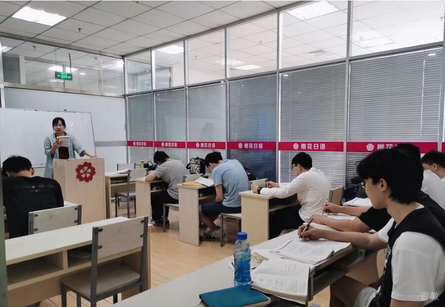 校区环境
