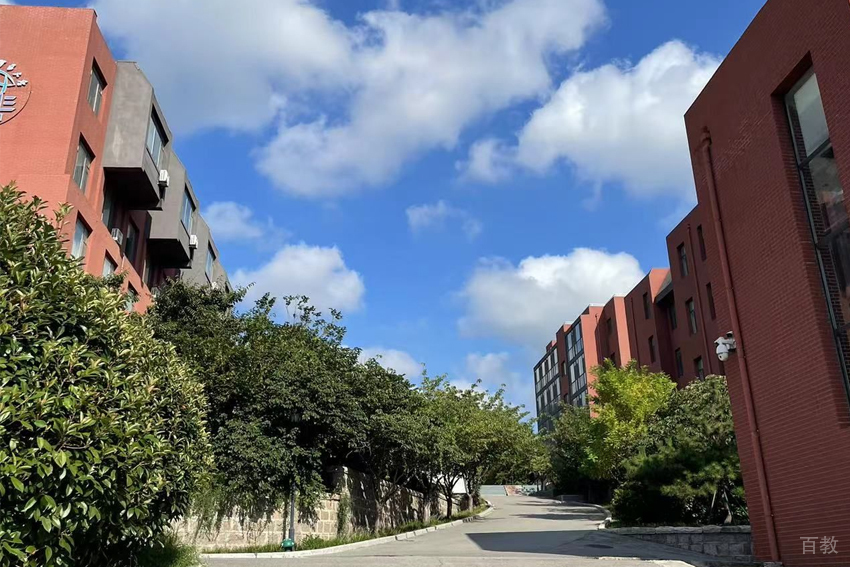 学校环境图片