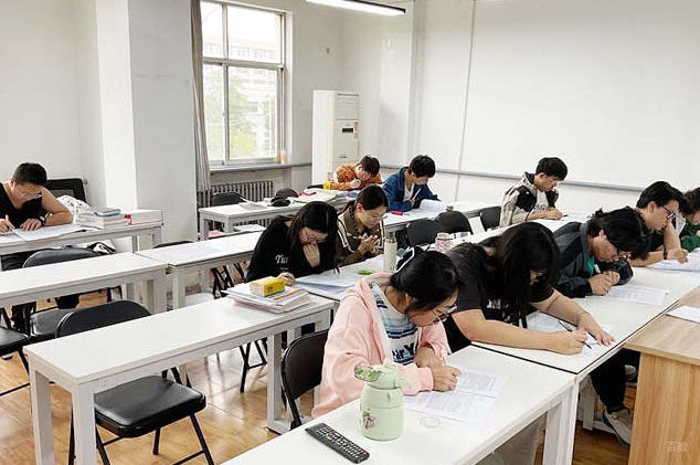 学员上课场景