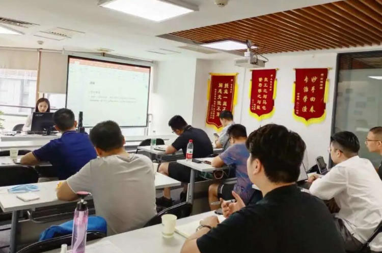 学员上课场景3