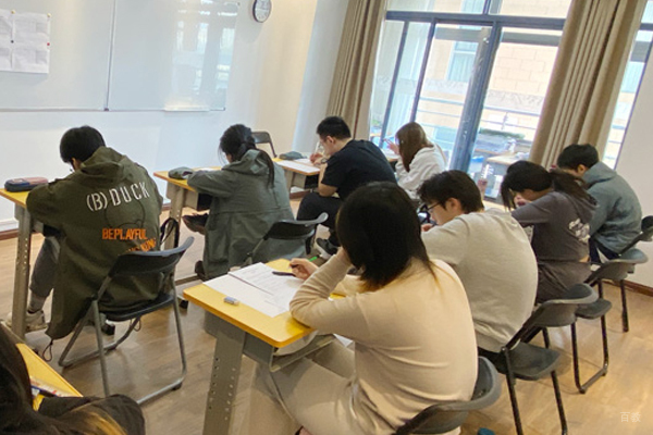 学员模拟考试
