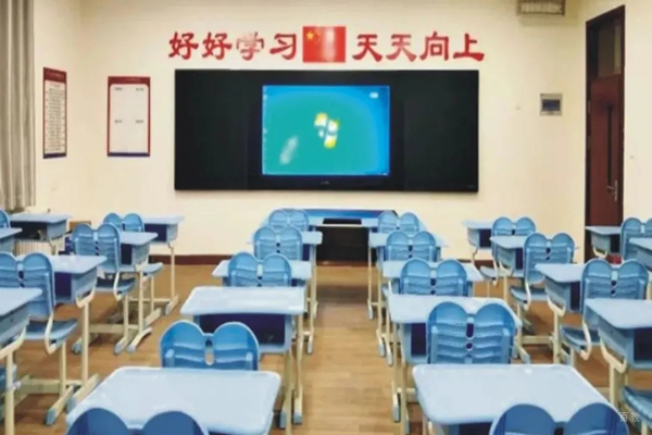 武汉新梦想教育_校区授课教室环境展示