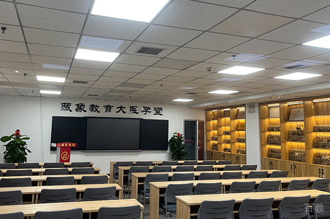 成都藏象教育_教室相册