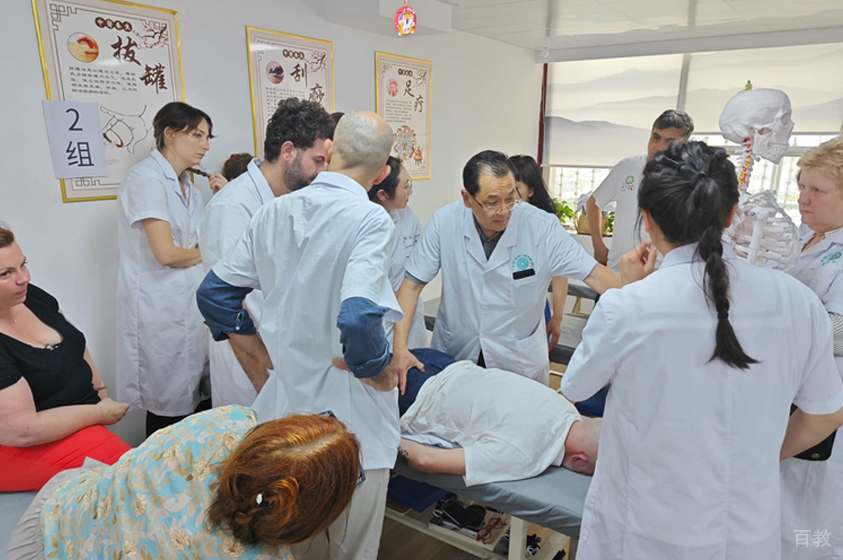 成都弘德中医学堂_学习环境