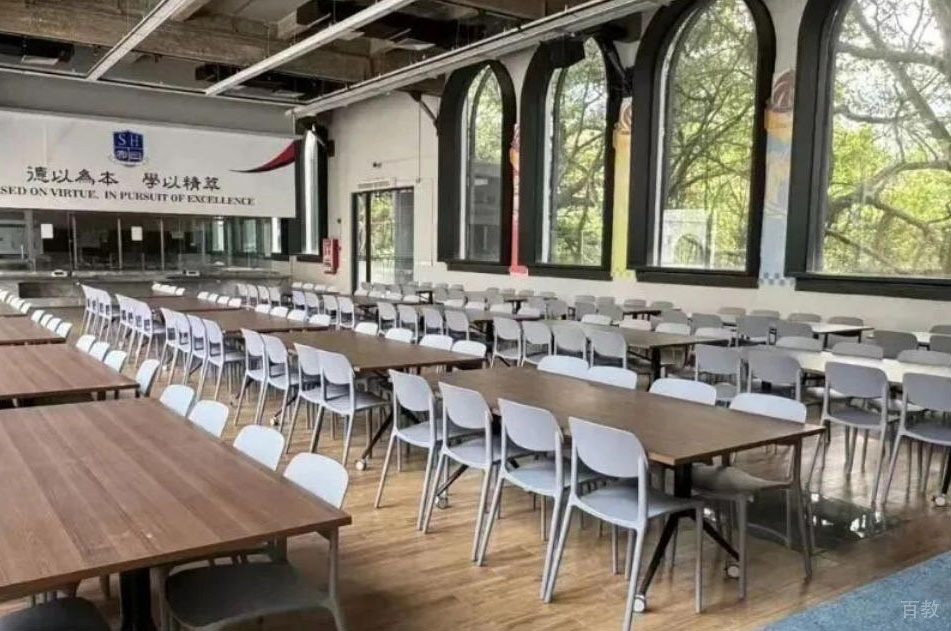 学校食堂环境