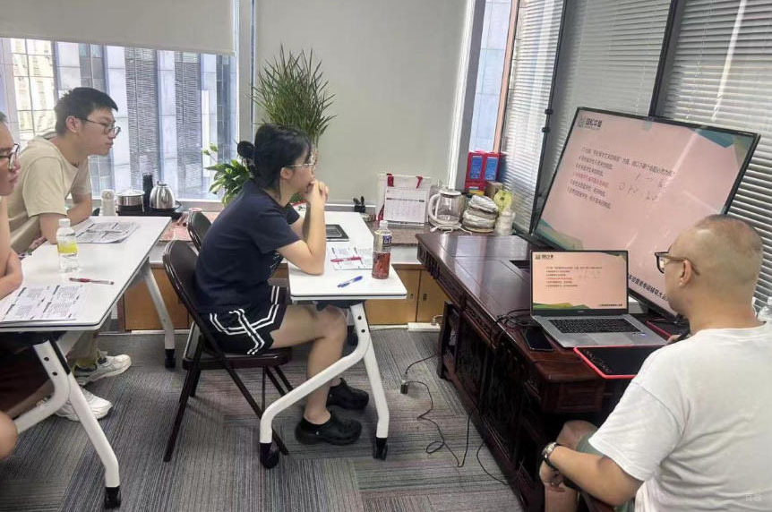 学员上课场景