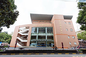 上海外国语大学立泰学院剑桥国际中心_图书馆环境图片