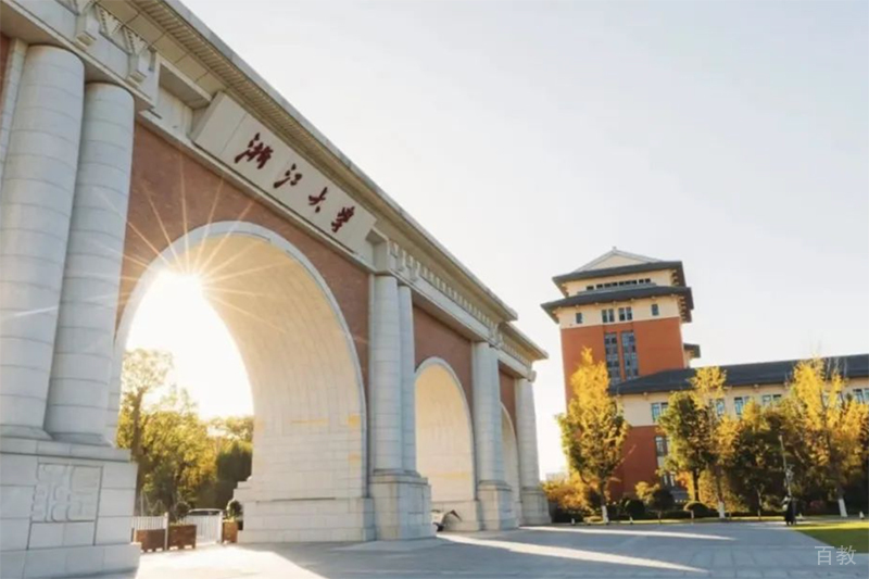 学校大门