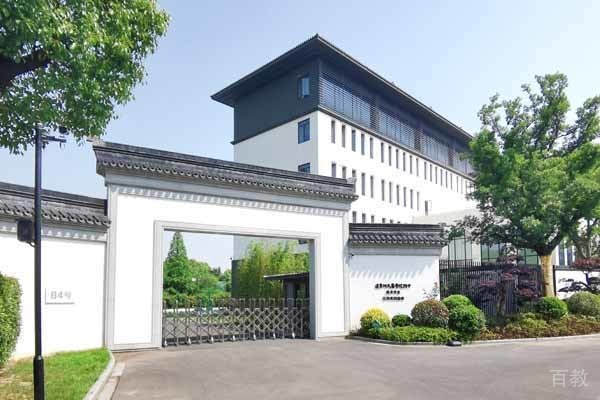 学校大门环境