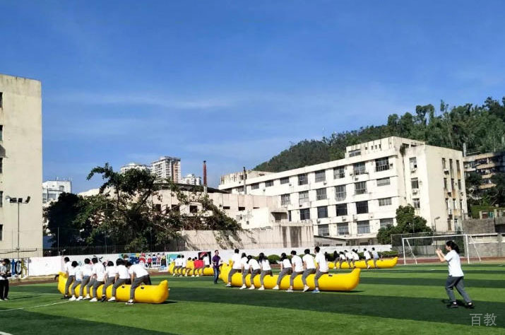 深圳奥斯翰外语学校_学员上课场景