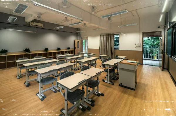 深圳美中国际学校DSE_上课教室环境
