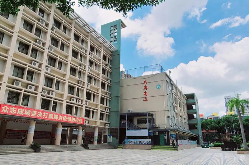学校教学楼环境