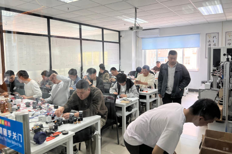 机构学习环境3
