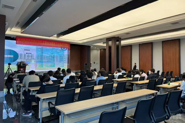 校区课堂场景展示