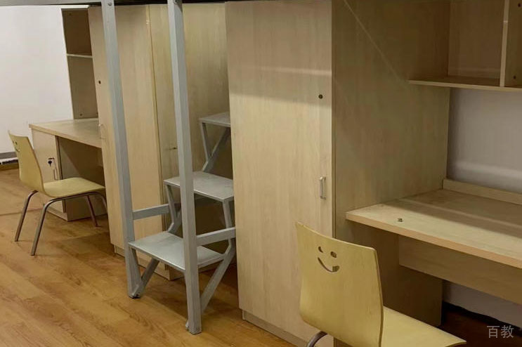 北京女王学院_学校宿舍环境1