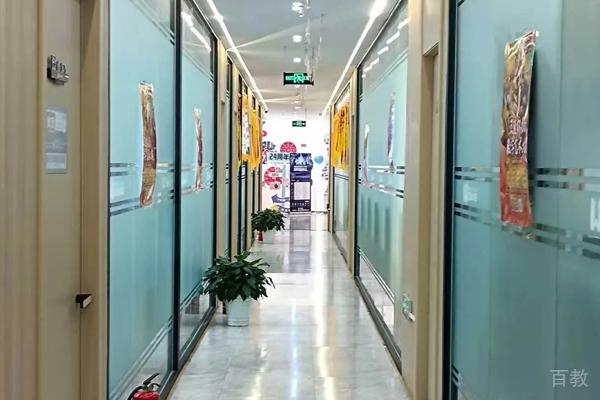 合肥王氏教育_线下校区环境展示