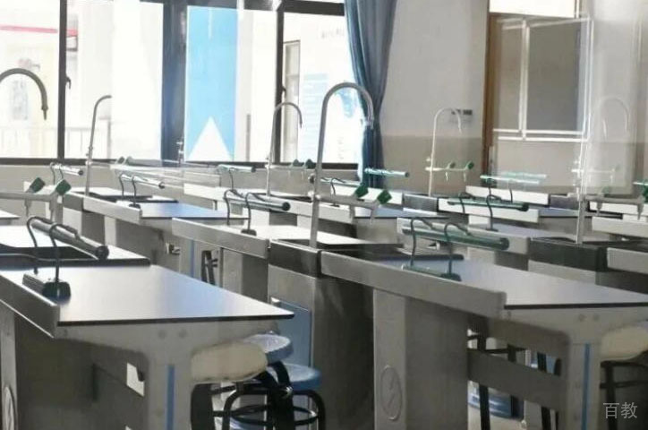 北京橘郡国际教育_学校实验室