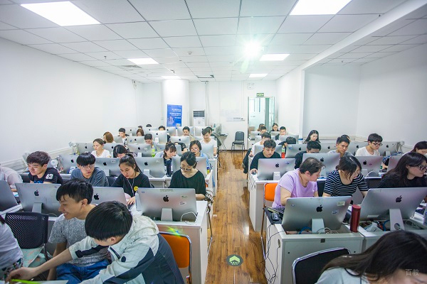 教室环境图片