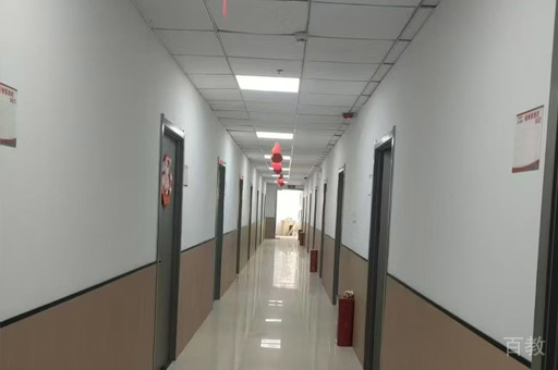 学校走廊环境
