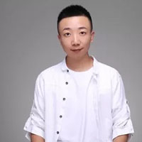 重慶三中英才特約主講老師曾英芮