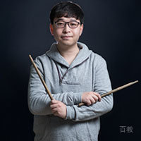 何铎