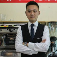 邓彬