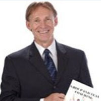 Dr. Michael Hal