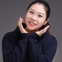 Tina Yi老师