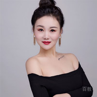重庆花狐花艺培训学校特约主讲老师Addy老师