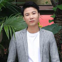 特约主讲老师白晓航