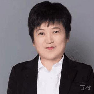 潘月新