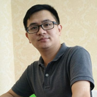 特约主讲老师何老师