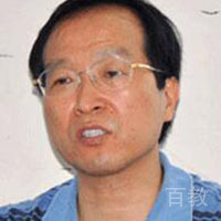 黄群骥