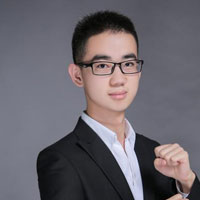 特約主講老師Aaron