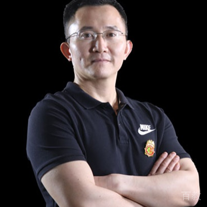 王泓力