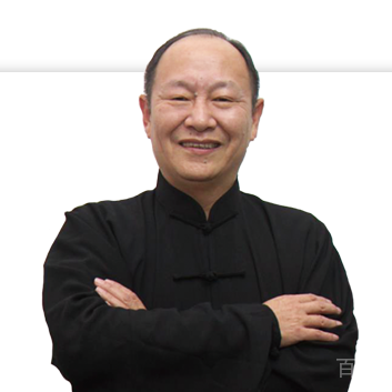 上海同雅堂少儿围棋特约主讲老师邱鑫