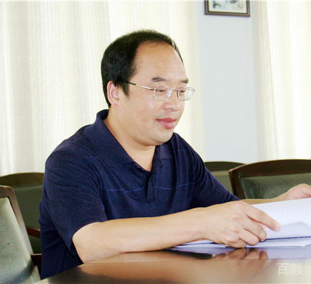 特约主讲老师向斌武