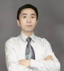 顾新华