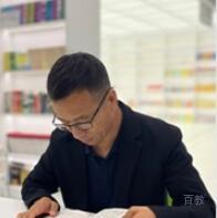 侯老师
