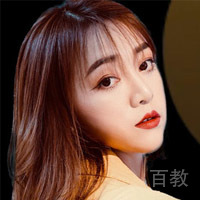 依依