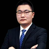 特约主讲老师石岩